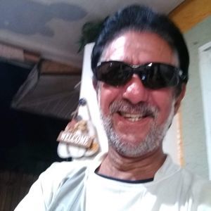 Meet your Posher, Felix